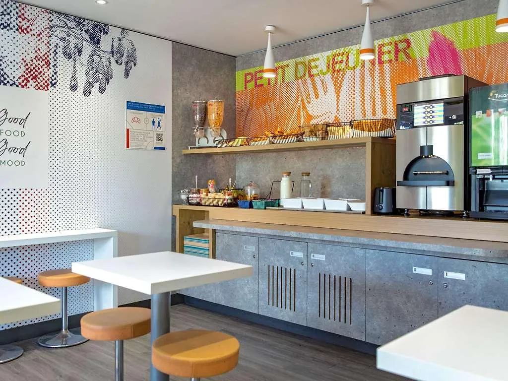 Hotel Ibis Budget Frejus Saint Raphael Capitou A8 France